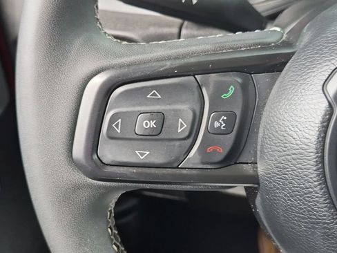 Used 2025 Jeep Wrangler Unlimited Sport AWD/4WD image 21