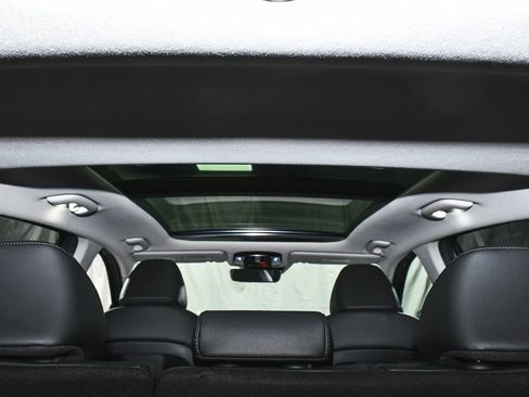 Used 2025 Hyundai Tucson Limited AWD/4WD image 64