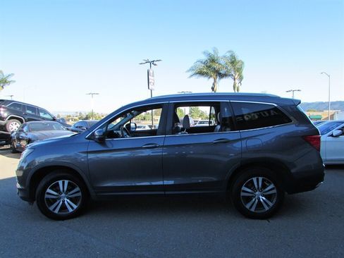 Used 2018 Honda Pilot EX-L image 4