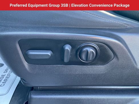Used 2021 GMC Sierra 1500 Elevation AWD/4WD image 9