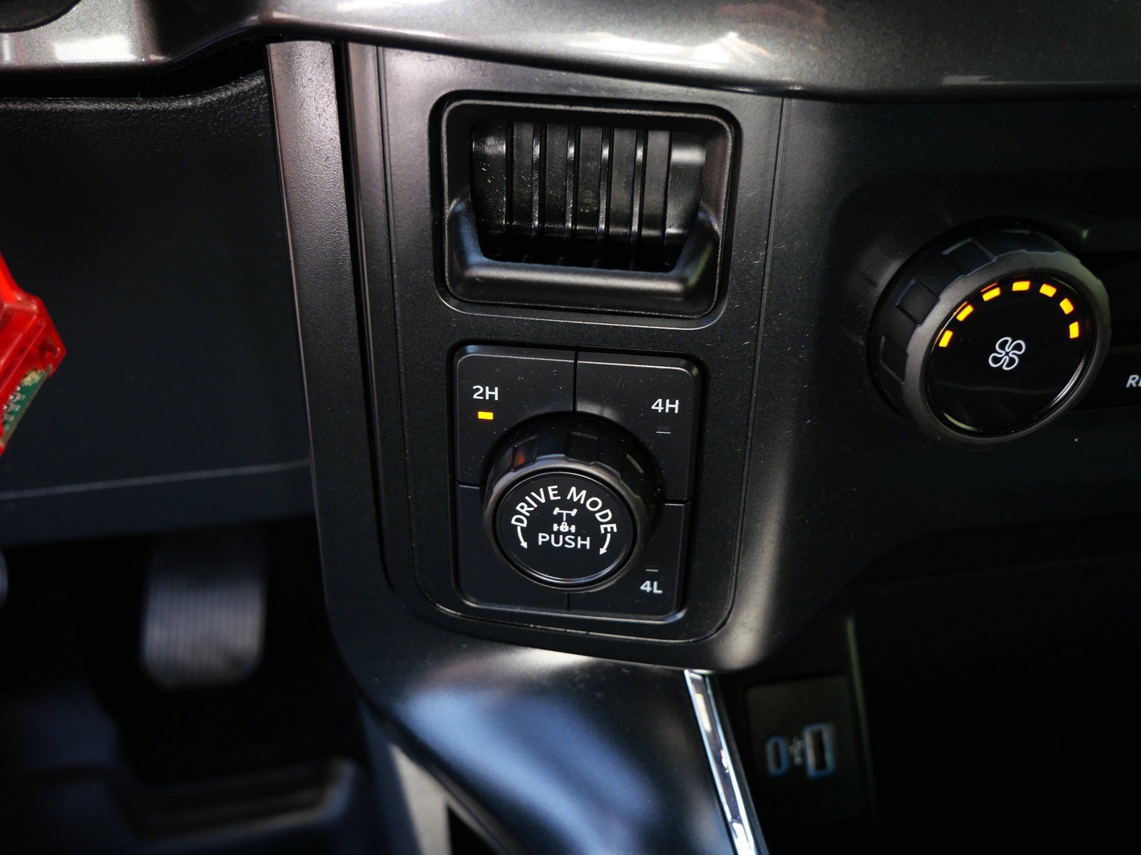 Used 2023 Ford F150 XL w/ STX Appearance Package AWD/4WD image 17