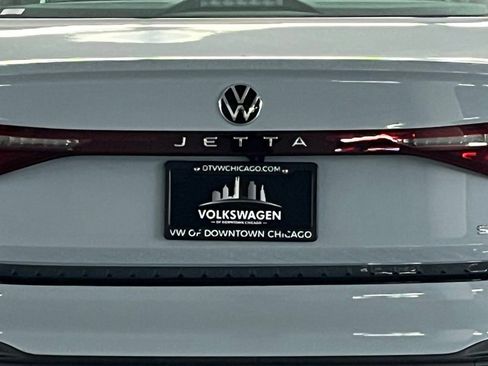 New 2026 Volkswagen Jetta SE image 29