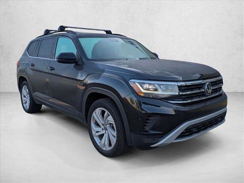 Used 2023 Volkswagen Atlas SE w/ Panoramic Sunroof Package AWD/4WD image 3