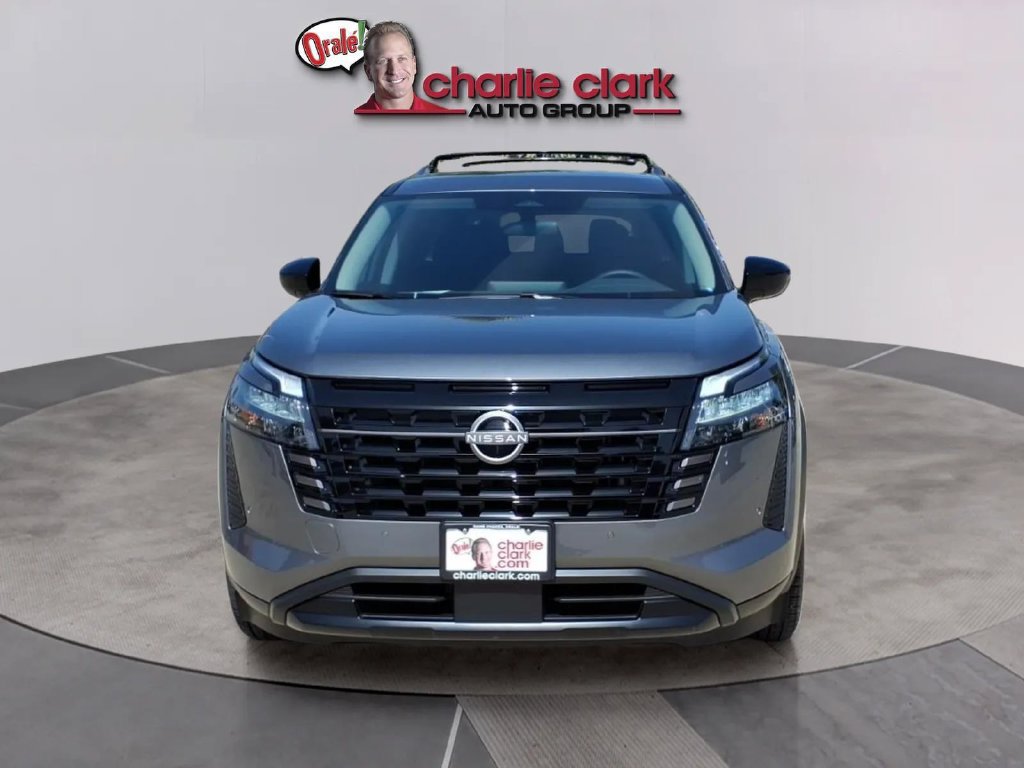 Certified 2026 Nissan Pathfinder SV FWD image 9