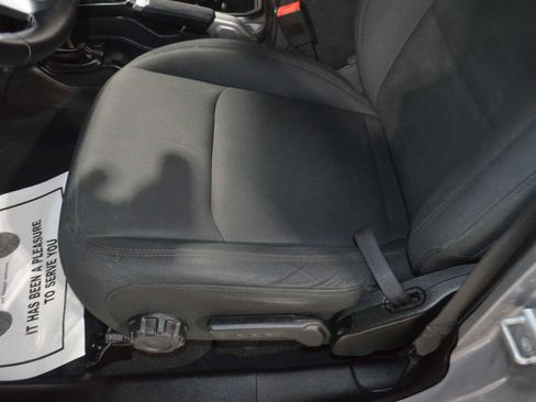 Used 2018 Jeep Wrangler Unlimited Sahara image 13