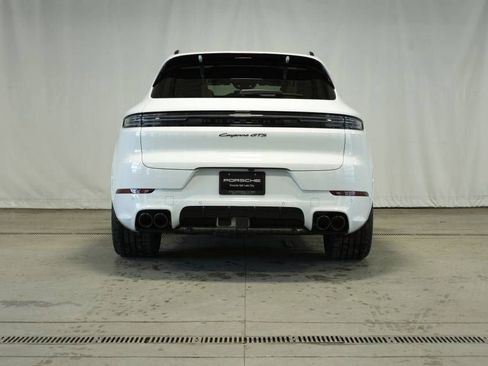New 2026 Porsche Cayenne GTS image 6