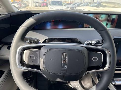 New 2026 Lincoln Nautilus Reserve image 27