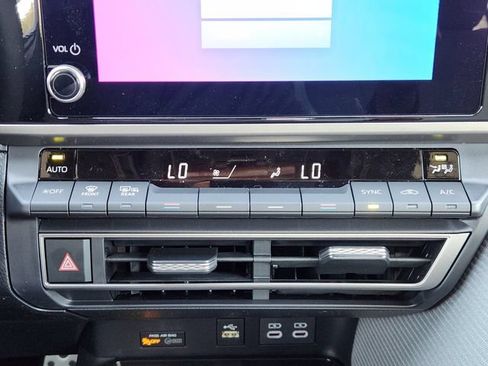 New 2026 Toyota Camry SE FWD image 18