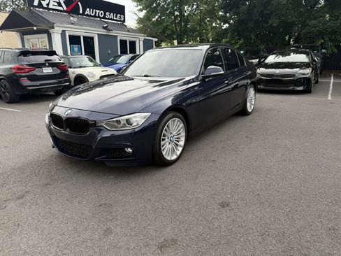 Used 2014 BMW 335i xDrive Sedan AWD/4WD image 2