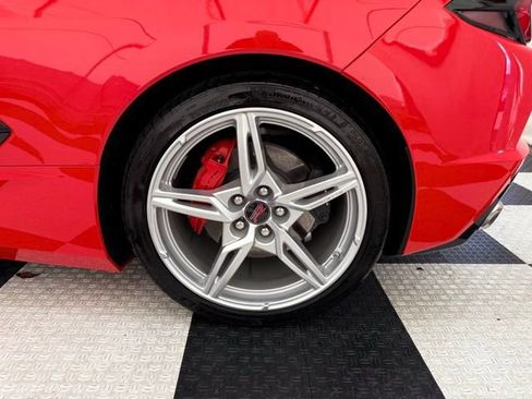 Used 2024 Chevrolet Corvette Stingray Preferred Cpe image 10