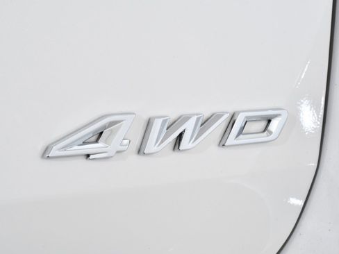 Used 2023 Ford Explorer Platinum w/ Technology Package image 22