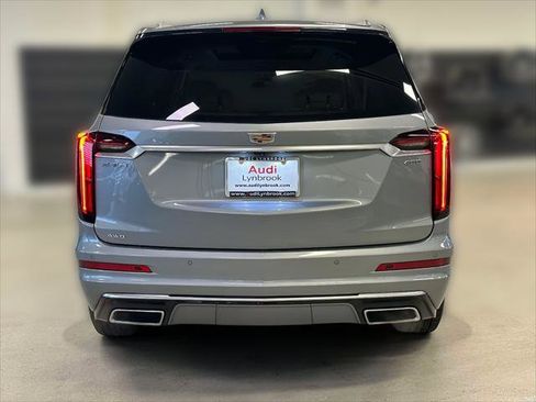 Used 2023 Cadillac XT6 Premium Luxury image 5