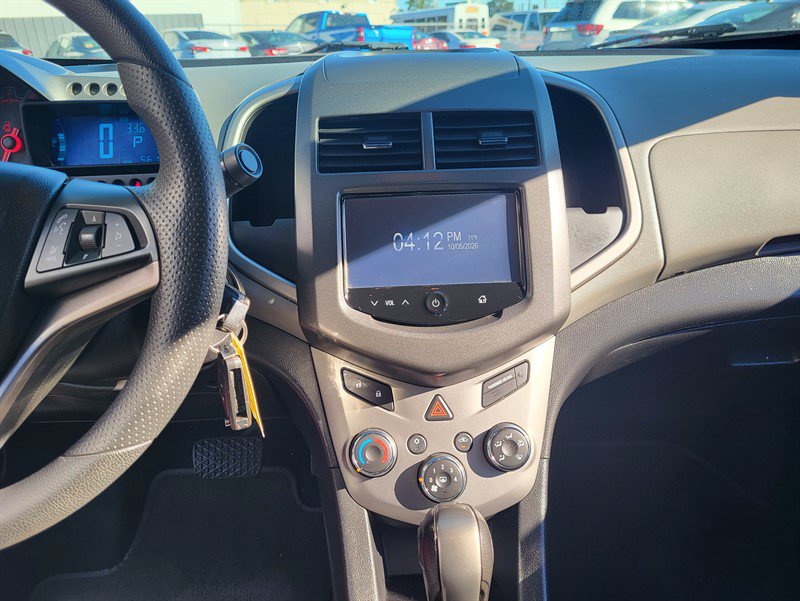 Used 2016 Chevrolet Sonic LT FWD image 14