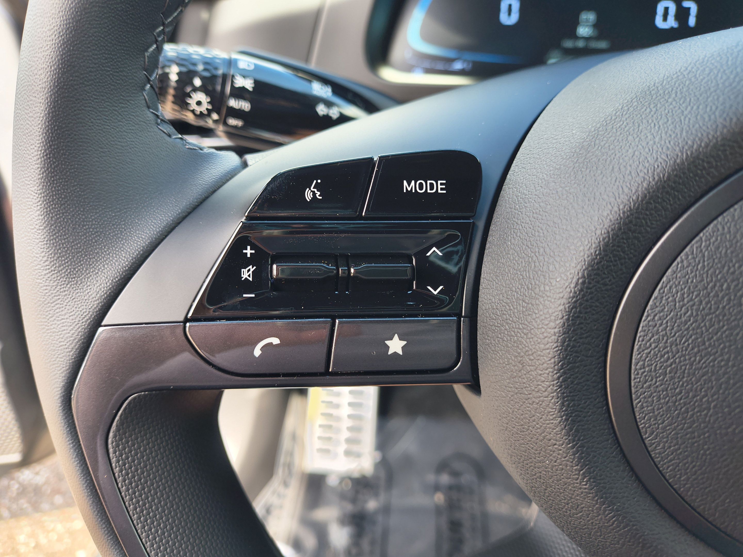 New 2026 Hyundai Elantra SEL Sport FWD image 28
