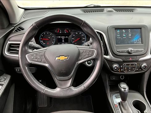 Used 2018 Chevrolet Equinox LT image 5