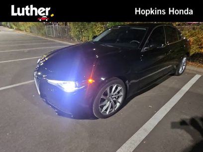 Used 2017 Alfa Romeo Giulia Sprint w/ Cold Weather Package