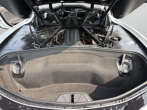 Used 2025 Chevrolet Corvette Stingray Coupe RWD image 24