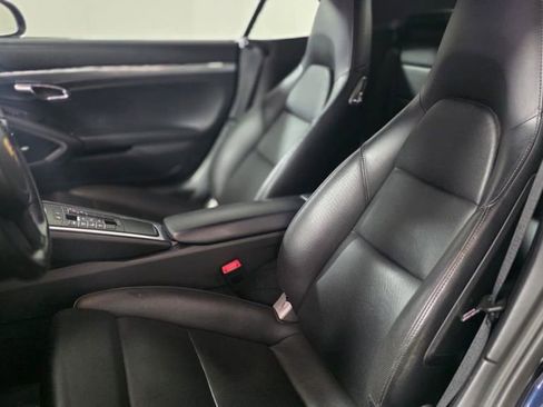Used 2015 Porsche 911 Carrera 4S image 16