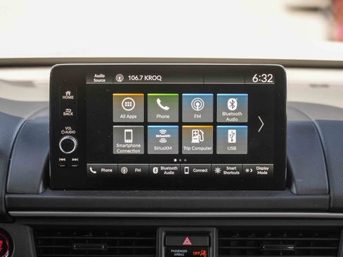 Used 2025 Honda Pilot EX-L image 17