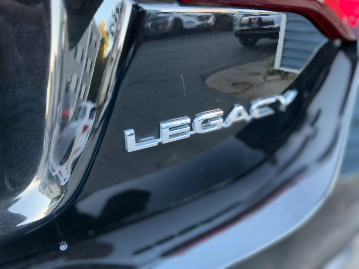 Used 2018 Subaru Legacy 2.5i Premium w/ Eyesight & BSD & Rcta & HBA AWD/4WD image 36