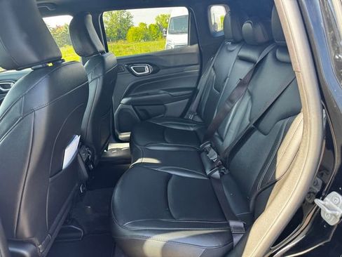 Certified 2024 Jeep Compass Limited w/ High Altitude Package AWD/4WD image 19