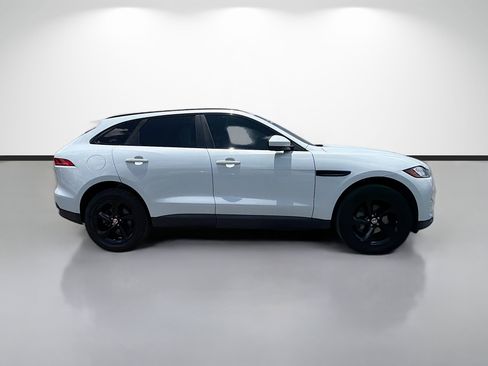 Used 2019 Jaguar F-PACE Premium AWD/4WD image 2