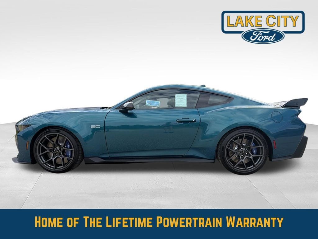 New 2026 Ford Mustang Dark Horse SC w/ Carbon Fiber Exterior Package RWD image 2