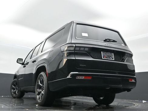 New 2026 Jeep Grand Wagoneer L Limited image 33