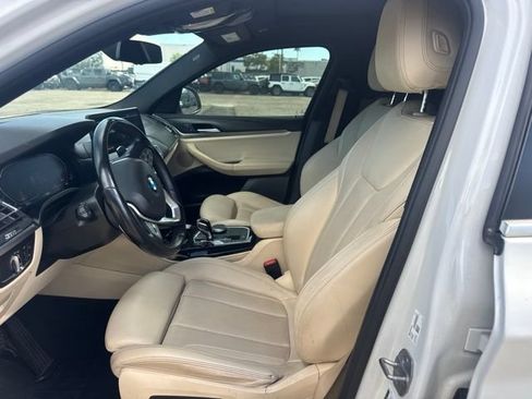 Used 2022 BMW X4 xDrive30i AWD/4WD image 9