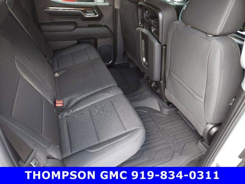 New 2024 GMC Sierra 1500 SLE w/ Max Trailering Package image 38