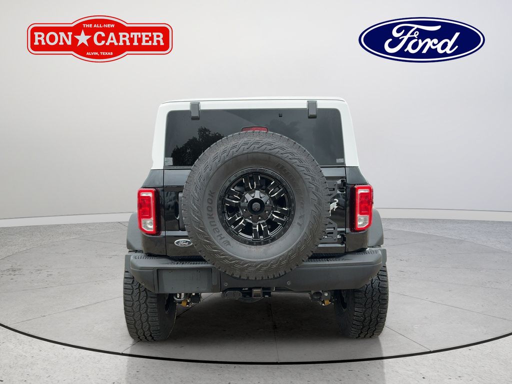 Used 2024 Ford Bronco Heritage Edition AWD/4WD image 5