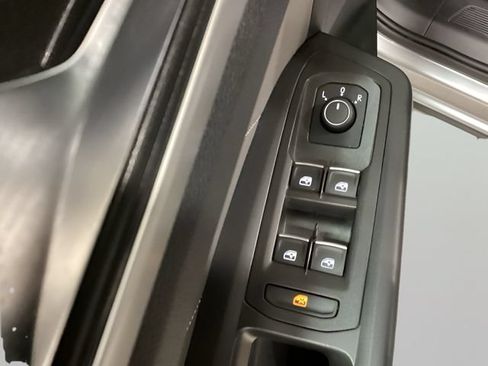 Certified 2023 Volkswagen Atlas SE AWD/4WD image 18