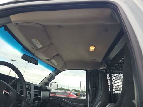 Used 2024 GMC Savana 2500 Work Van w/ Driver Convenience Package image 15