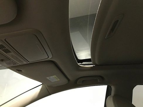 Used 2016 Honda Odyssey EX-L image 26