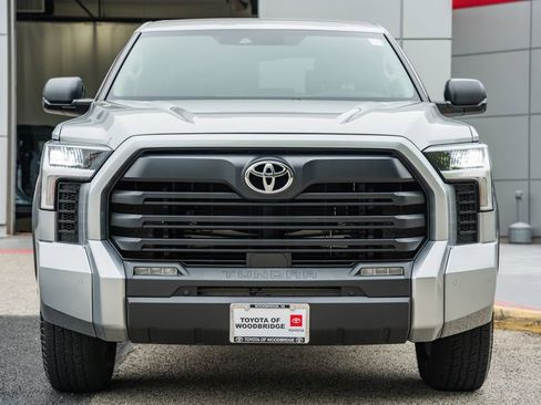 Used 2023 Toyota Tundra SR5 w/ SR5 Premium Package AWD/4WD image 2