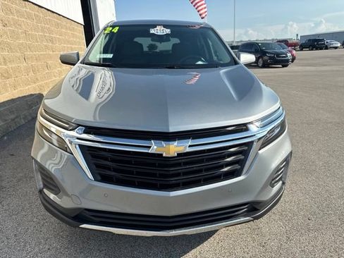 Used 2024 Chevrolet Equinox LT FWD image 3