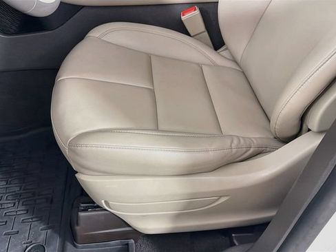 Certified 2023 Lincoln Aviator 2WD w/ Premium Package image 23