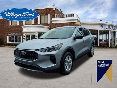 Certified 2023 Ford Escape Active AWD/4WD image 1