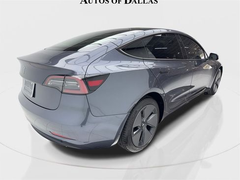 Used 2023 Tesla Model 3 Standard Range image 9