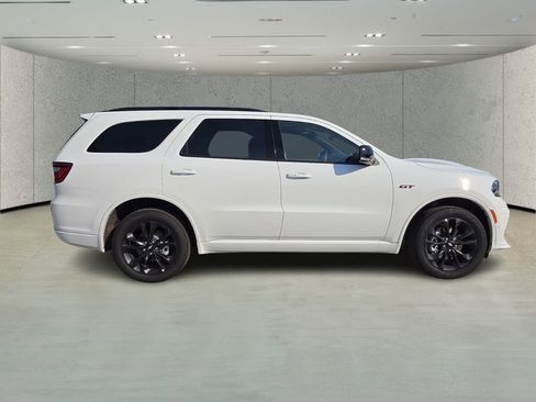 New 2026 Dodge Durango GT image 3
