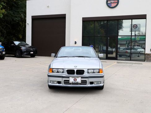 Used 1999 BMW 328i Convertible image 2