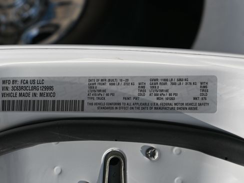 Used 2024 RAM 3500 Tradesman w/ Chrome Appearance Group image 42