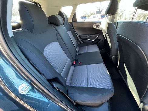 Used 2025 Kia Soul LX w/ LX Technology Package image 36