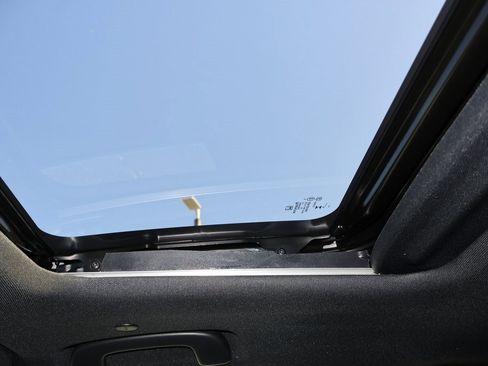 Used 2025 Honda CR-V Sport-L image 28