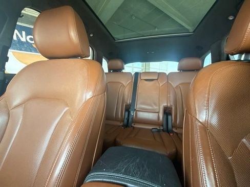 Used 2017 Audi Q7 3.0T Prestige AWD/4WD image 21