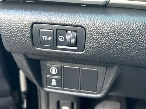 Used 2018 Honda Accord EX-L image 45