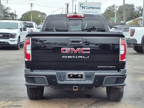 Used 2021 GMC Canyon Denali image 6