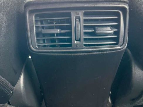 Used 2016 Nissan Rogue SL w/ SL Premium Package image 25