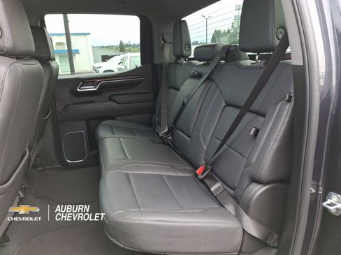 Certified 2024 GMC Sierra 1500 SLT AWD/4WD image 20