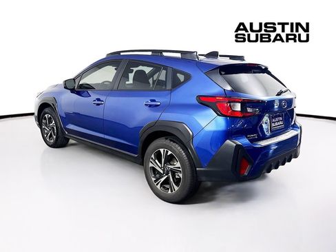 Used 2025 Subaru Crosstrek 2.5i Premium AWD/4WD image 5